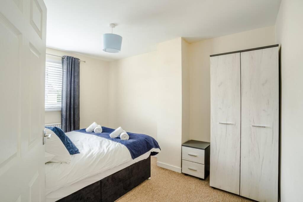 Off Road Parking, Smart Tv In Each Room! Суонзи Екстериор снимка
